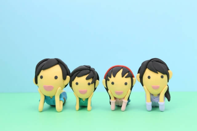 family 2歳差育児中の家族